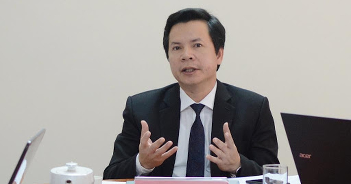 Ông Nguyễn Tân - Giám đốc Sở GD&amp;ĐT Thừa Thiên - Huế