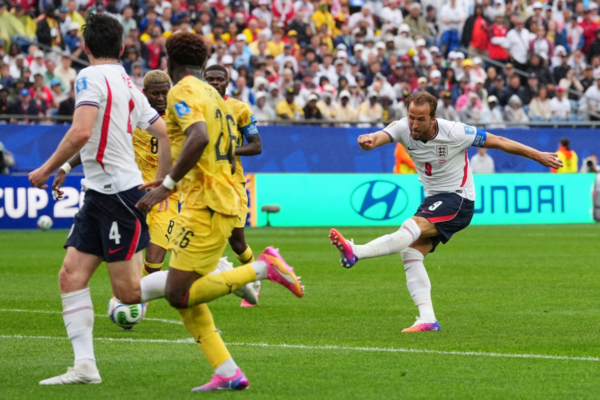 Harry Kane bỏ lỡ cơ hội ghi bàn khiến tuyển Anh phải chấp nhận trận hòa 0-0 (Ảnh: AP)