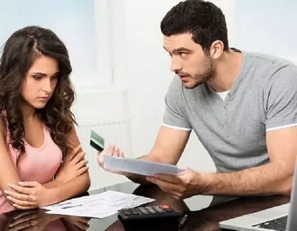 Đối phó với đàn ông lắm lời