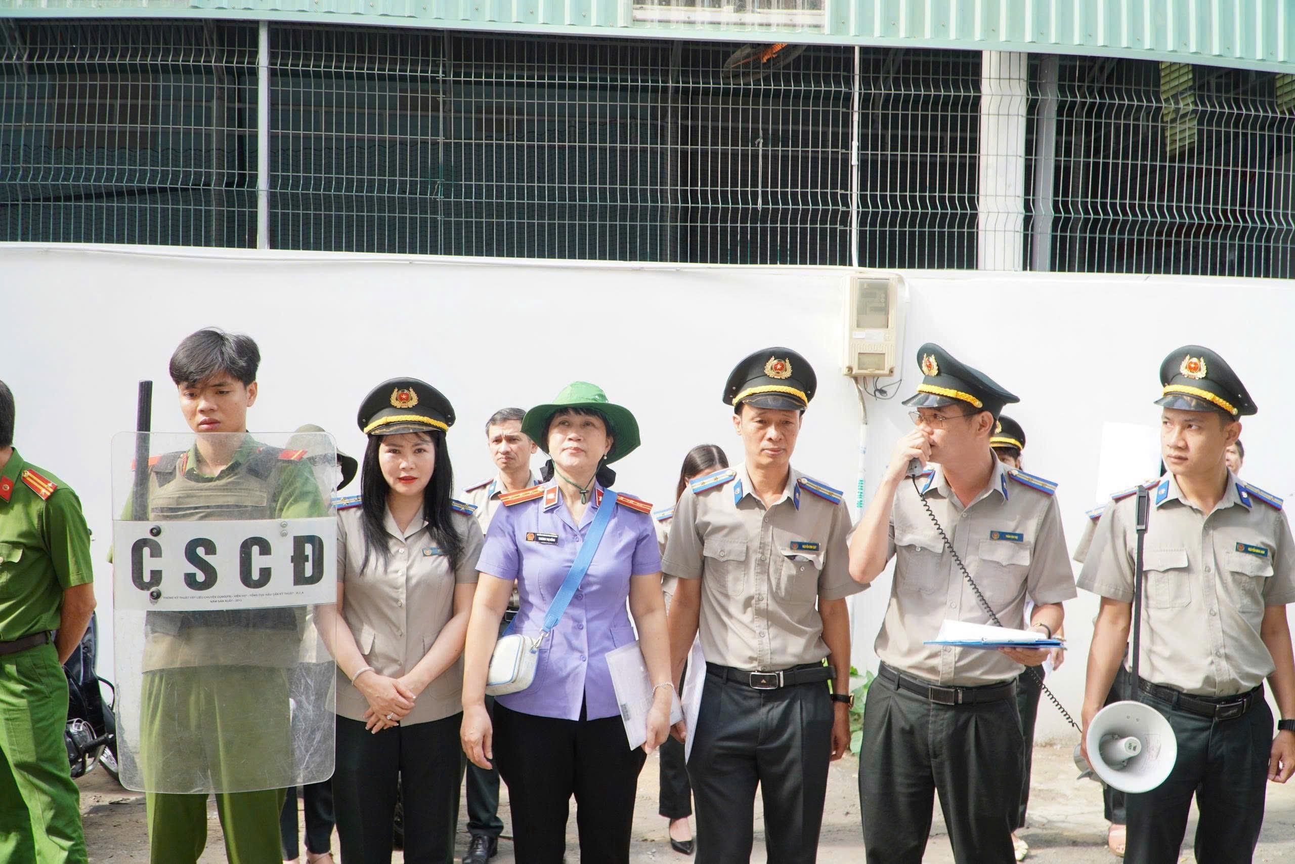 Cưỡng chế thi hành án dân sự cần chế tài đủ mạnh