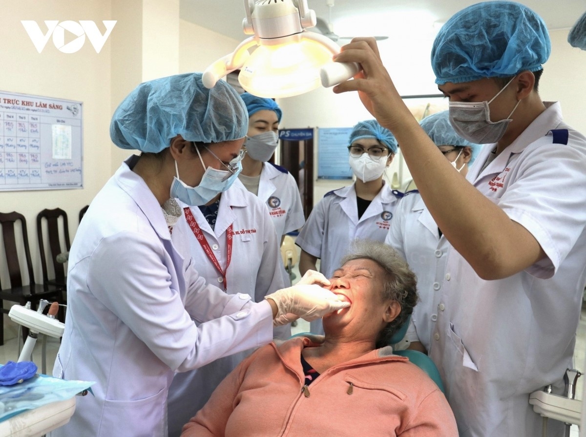 Thấy gì sau tỉ lệ 50% số trường đào tạo bác sĩ chưa đạt chuẩn đầu ra?
