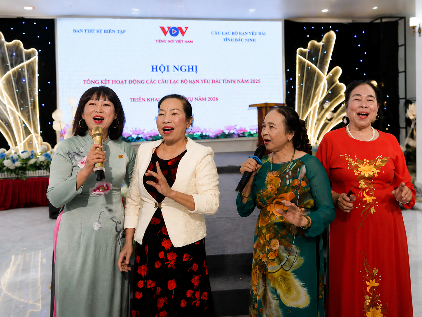 Tiếng Đài trong ký ức người cao tuổi