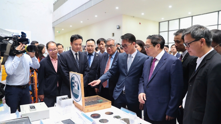 Các trường đại học đang làm gì để hiện thực hóa Nghị quyết 57?
