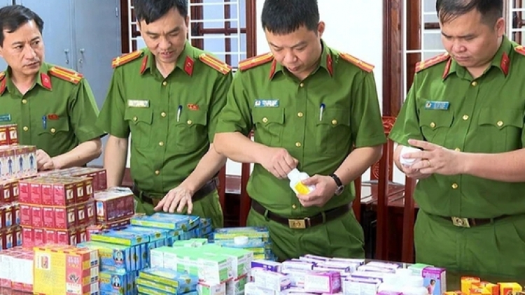 Sữa giả, thuốc giả: Lỗ hổng hậu kiểm và công tác quản lý