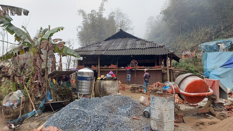 Thêm 6 địa phương hoàn thành xóa nhà tạm, nhà dột nát