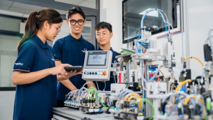 Môn Toán đạt 8 điểm trở lên mới được học ngành vi mạch bán dẫn