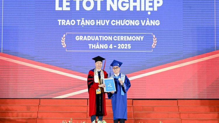 Thủ khoa ĐH Bách khoa TPHCM: Học tốt để làm việc cống hiến cho đất nước 