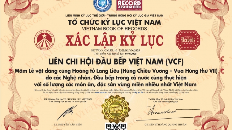 Xác lập kỷ lục Mâm lễ vật dâng cúng Tổ nghề đầu bếp nhiều nhất Việt Nam