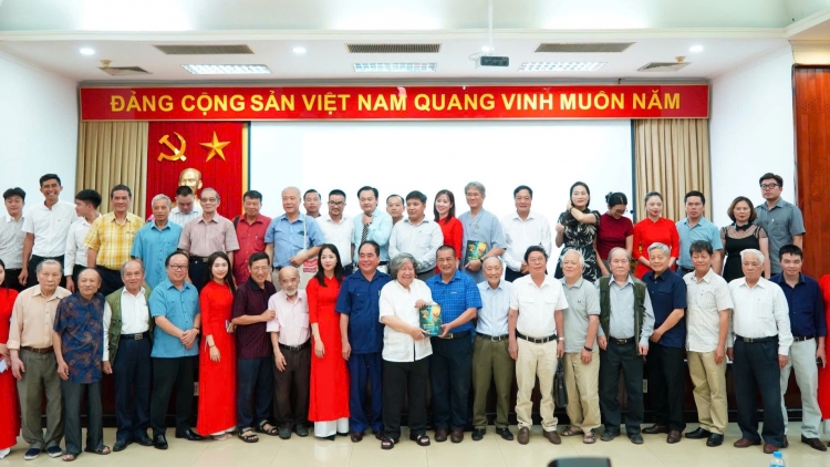 Cuốn sách “con đường tương lai”- Nguồn tài liệu quý giá