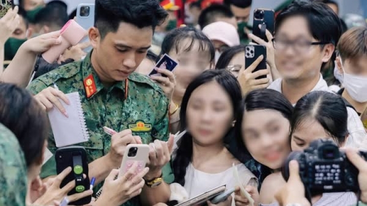 Thần tượng thượng úy Lê Hoàng Hiệp: ranh giới giữa hâm mộ và quá khích