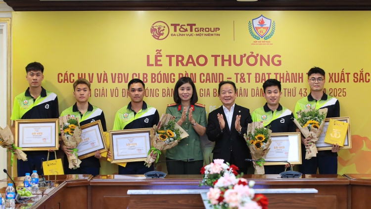 VĐV bóng bàn CAND - T&T nhận thưởng lớn sau giải bóng bàn VĐQG 2025