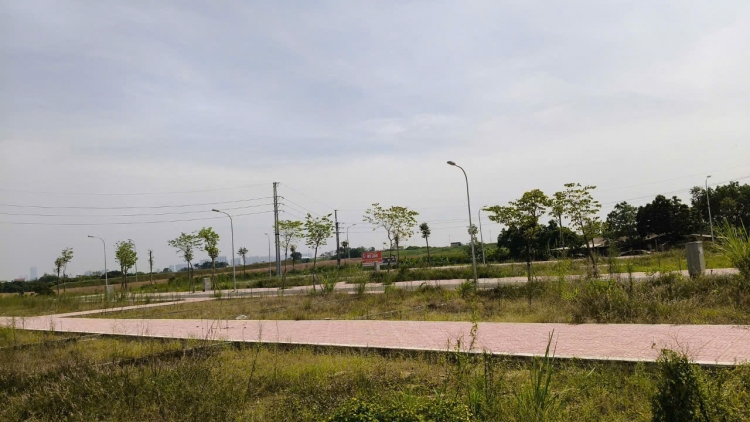 Nộp hồ sơ cấp sổ đỏ ngay tại UBND cấp xã
