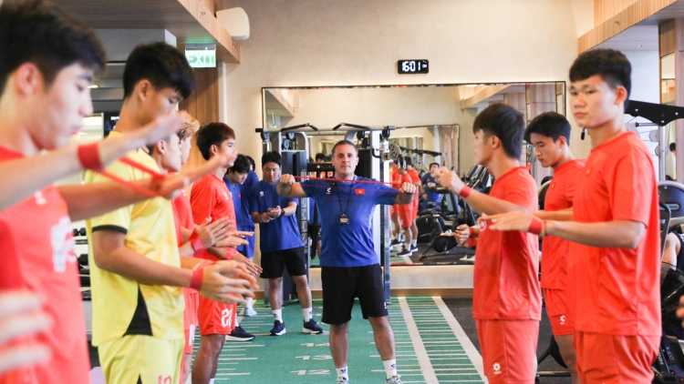 U23 Việt Nam tích cực chuẩn bị cho trận chung kết với U23 Indonesia