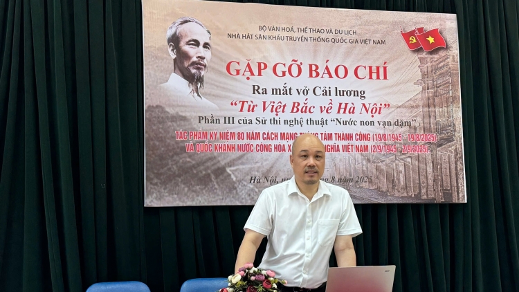 Ra mắt Vở cải lương "Từ Việt Bắc về Hà Nội" trong bộ tiểu thuyết về Bác Hồ