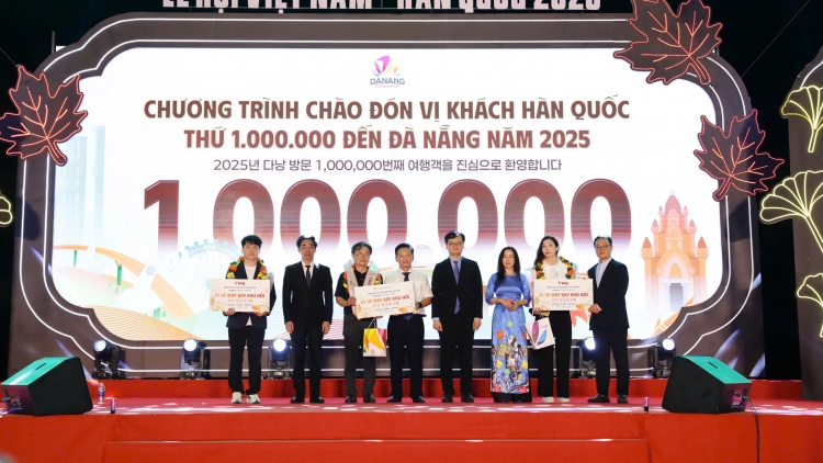 Thành phố Đà Nẵng đón vị khách Hàn Quốc thứ 1 triệu