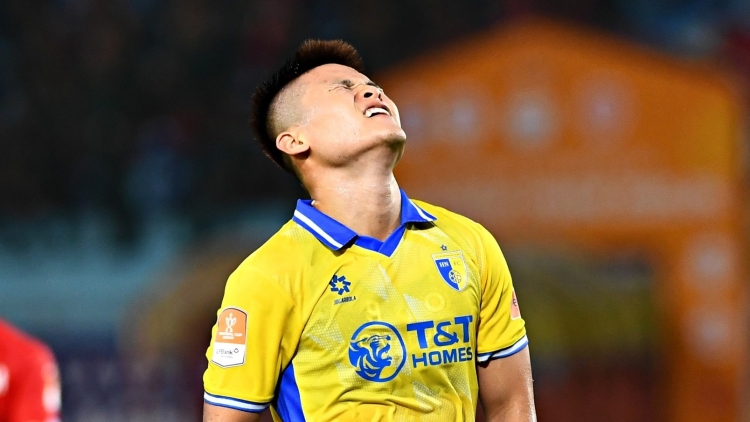 Hà Nội FC thay tướng là chưa đủ
