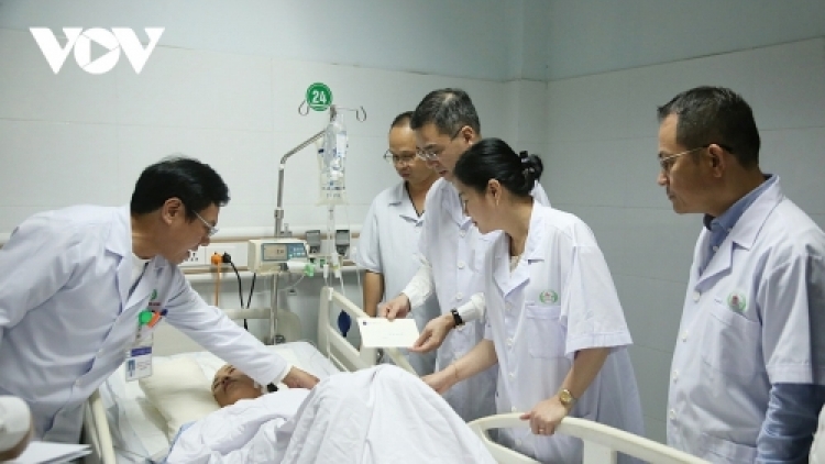 "Đội ngũ y bác sĩ phải được bảo vệ trong bất cứ trường hợp nào"