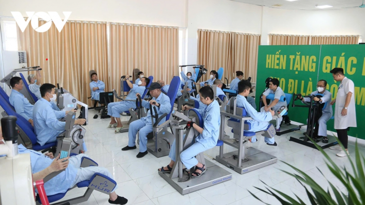 Quảng Ninh nâng cao chăm sóc sức khỏe người cao tuổi