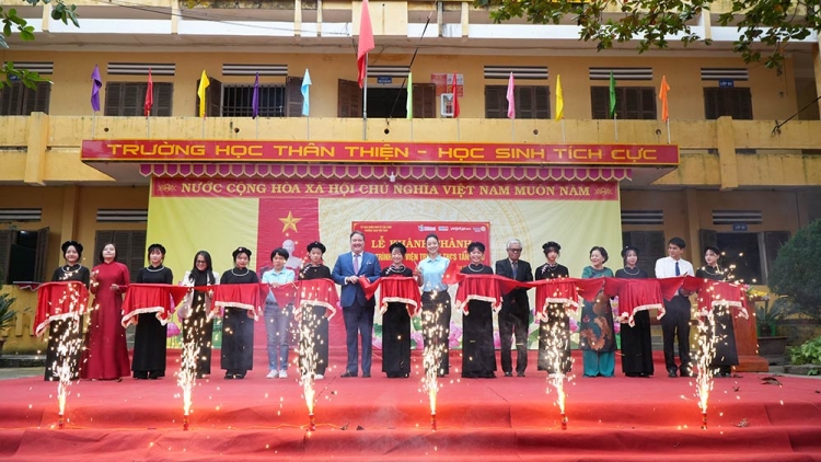 Thư viện trường THCS Tân Trào - Không gian gieo mầm trí tuệ