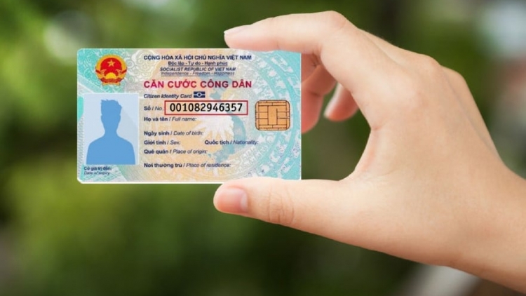 Người dân không bắt buộc phải đổi, cấp lại thẻ CCCD khi sắp xếp tỉnh, thành phố