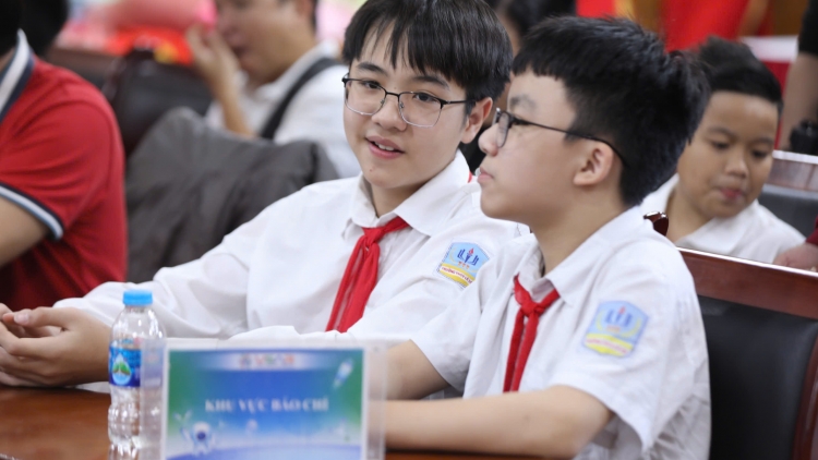 Khởi động cuộc thi STEM, AI và Robotics năm học 2025-2026