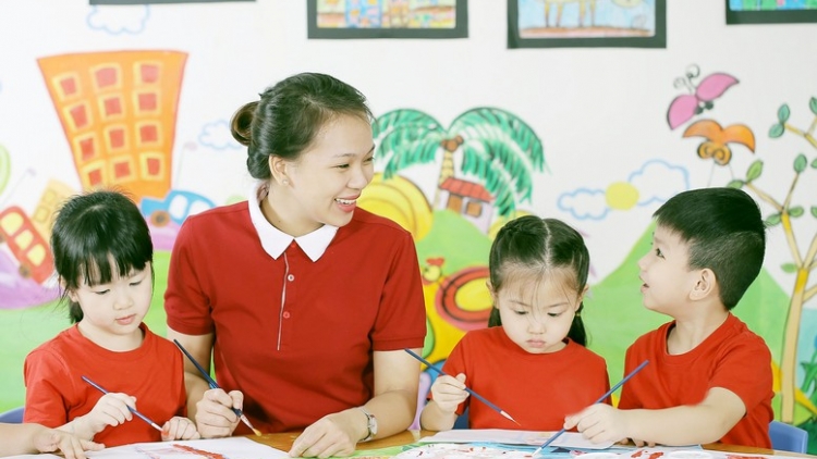 Bộ GD-ĐT nói rõ về hệ số lương đặc thù cho tất cả giáo viên