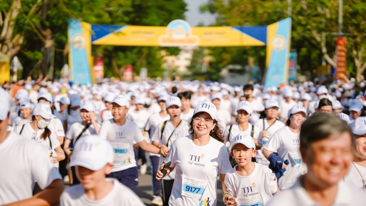 S-Race Cần Thơ 2025: Hàng ngàn học sinh hòa mình vào ngày hội thể thao sôi động