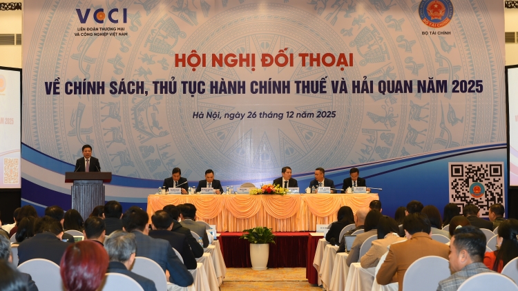 Đối thoại để tháo gỡ vướng mắc về thuế và hải quan