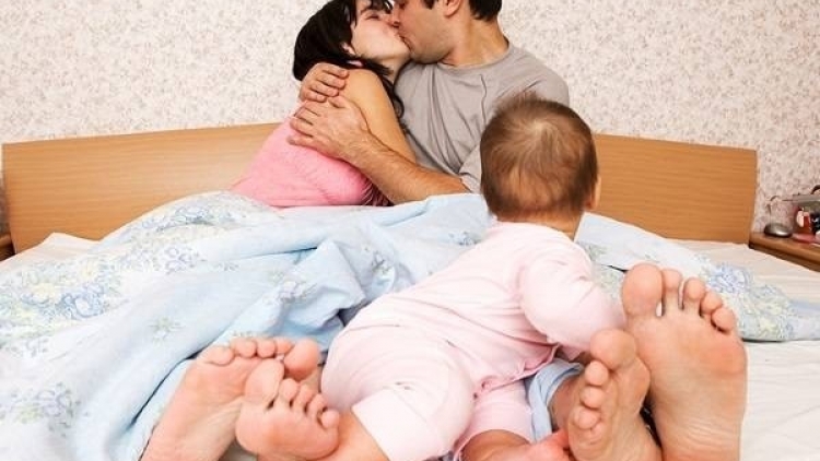 Để chuyện ấy sau sinh không còn áp lực