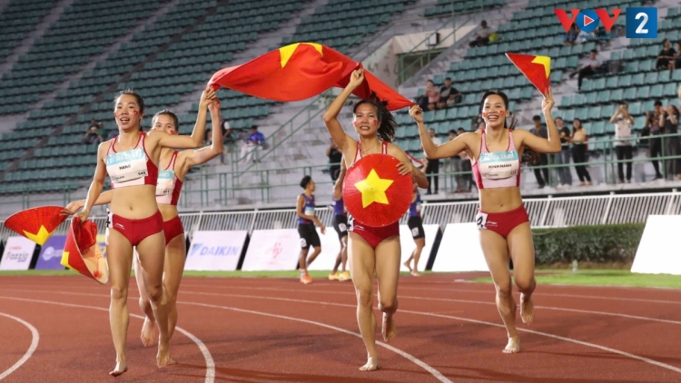 Điền kinh Việt Nam được vinh danh và thưởng lớn sau SEA Games 33