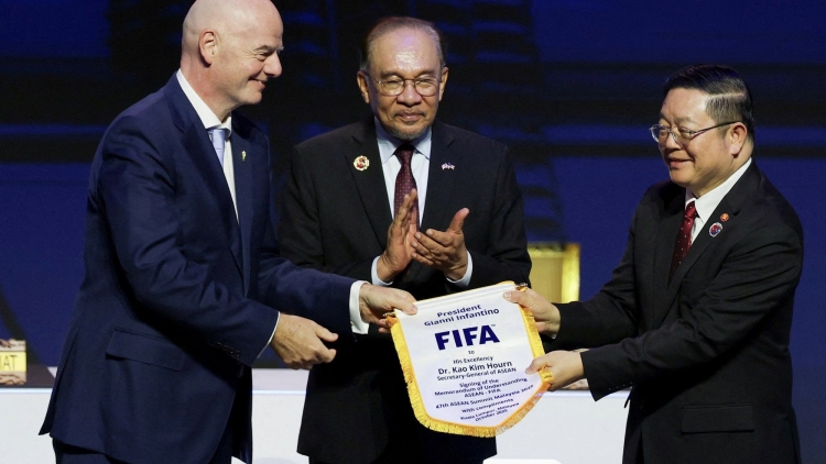 FIFA chờ đợi gì ở 700 triệu dân Đông Nam Á?