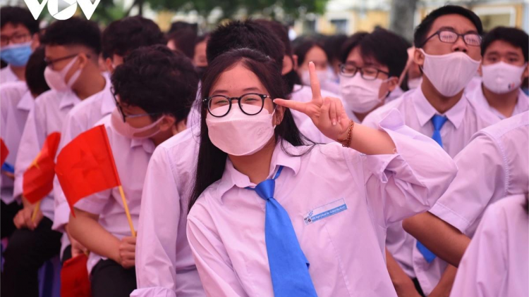 Các trường Hà Nội chủ động cho học sinh nghỉ học nếu không khí 'rất nguy hại'