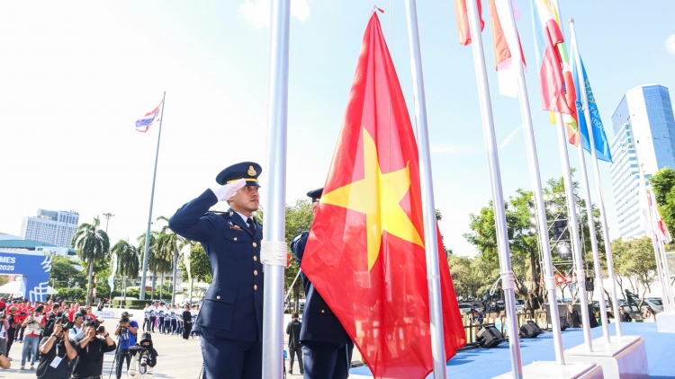 Tự hào sắc đỏ sao vàng tại Lễ thượng cờ SEA Games 33