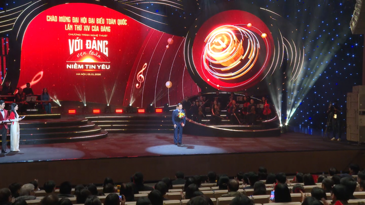 Hùng tráng chương trình "Với Đảng vẹn toàn niềm tin yêu" 