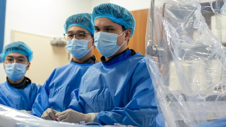 Dị dạng mạch máu não: “Thủ phạm” gây đột quỵ ở người trẻ