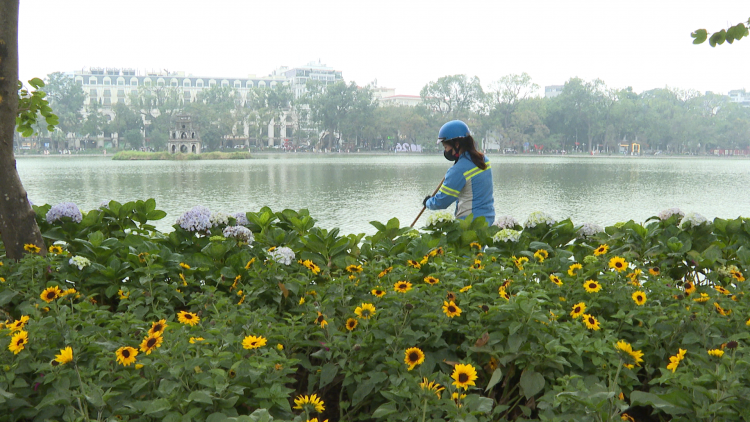  Áp lực rác thải sinh hoạt trước tết