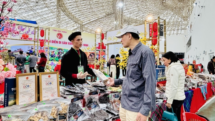 Hội chợ Mùa Xuân 2026: “Vị Tết” từ làng nghề, nông sản địa phương