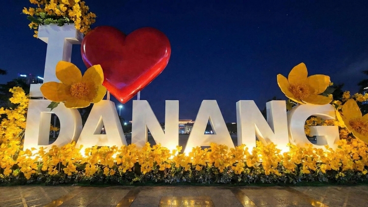 Đà Nẵng "Chạm về nguyên bản"