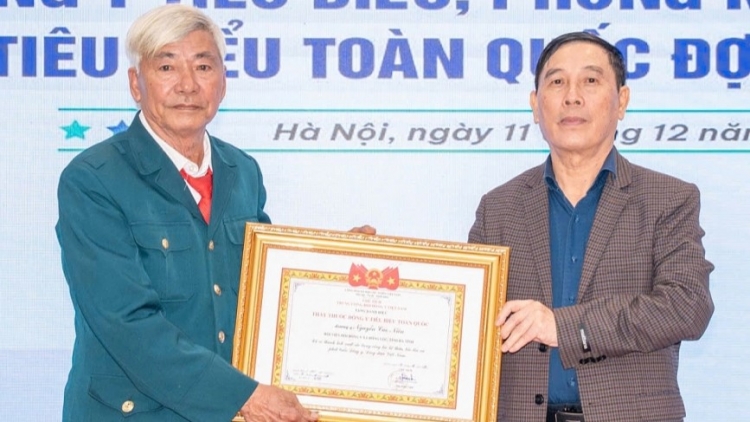 Hơn nửa thế kỷ tận tụy với nghề