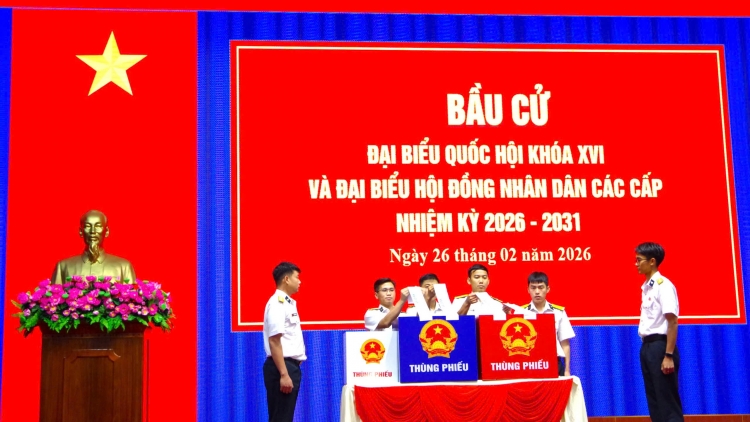 Vùng 2 Hải quân tổ chức bầu cử sớm cho các lực lượng trên biển