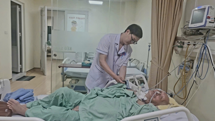 Người cao tuổi cần mô hình chăm sóc toàn diện