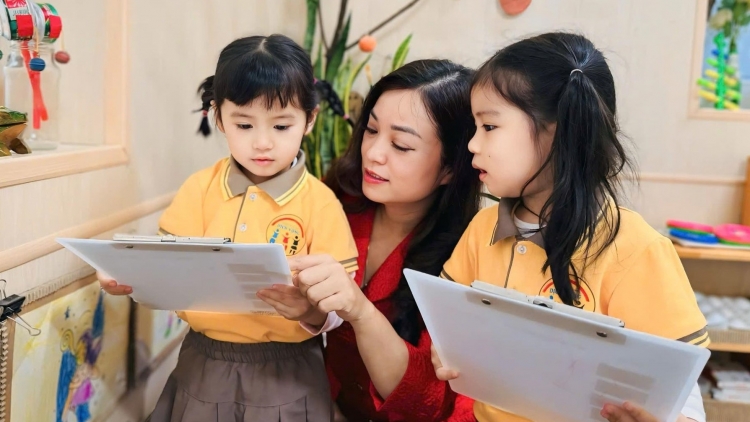 Hiệu trưởng trường mầm non phải trực tiếp giảng dạy 2 giờ/tuần