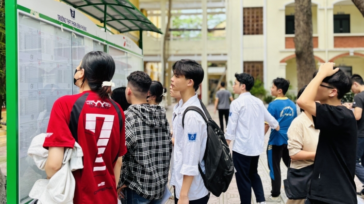 Hà Nội công bố nguyên tắc tuyển sinh theo bản đồ GIS