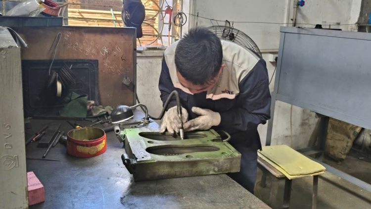 Xu hướng "nhảy việc" của lao động Gen Z
