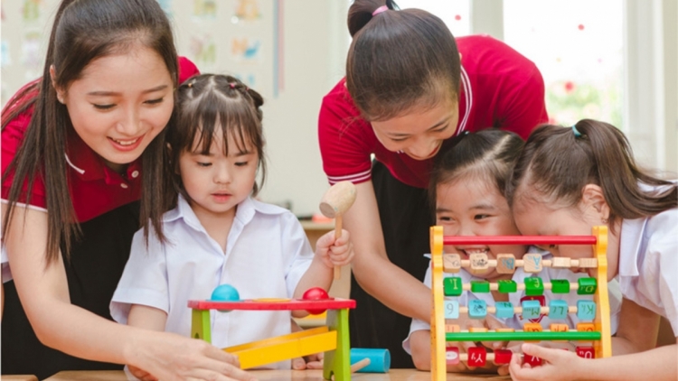 Giáo viên mầm non phải biết quản lí cảm xúc, tôn trọng trẻ em