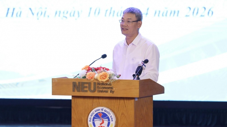 Gian lận thi cử ngày càng tinh vi, thí sinh sử dụng AI giải bài thi THPT