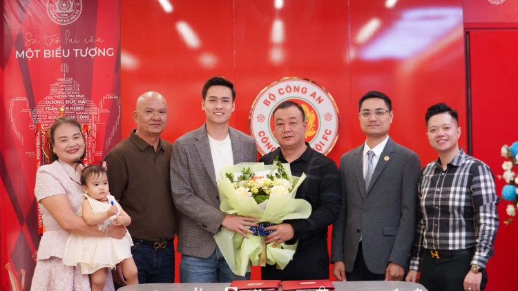 Bùi Hoàng Việt Anh gia hạn hợp đồng với CLB CAHN đến năm 2028