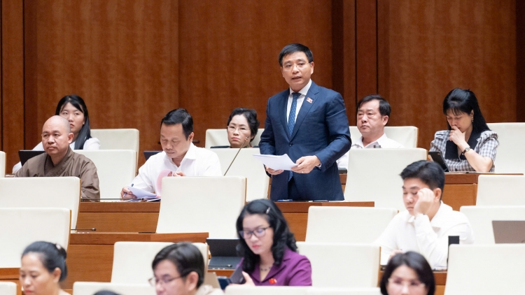 Đấu tranh "không có vùng cấm, không có ngoại lệ" với thực phẩm kém chất lượng