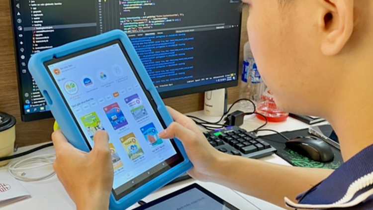 Sách giáo khoa điện tử không hiển thị liên kết độc hại, bảo vệ dữ liệu người học