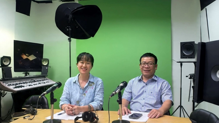 Lùm xùm thi khoa học kỹ thuật - Bao giờ có học thật thi thật?